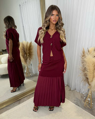 Emery Short Sleeve Top & Frill Detail Skirt - Wine