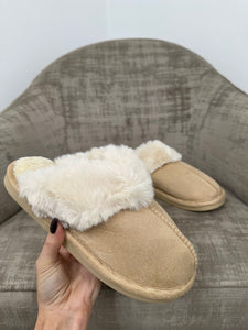 Kylie Faux-Fur Slippers- Beige